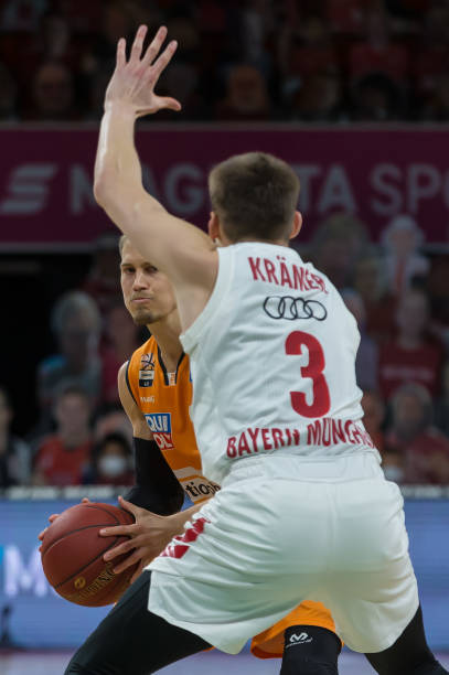 篮板和助攻 篮板和助攻