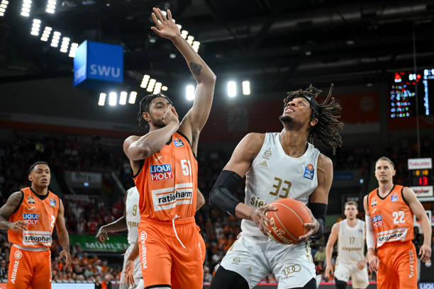 识到一个现 识到一个现