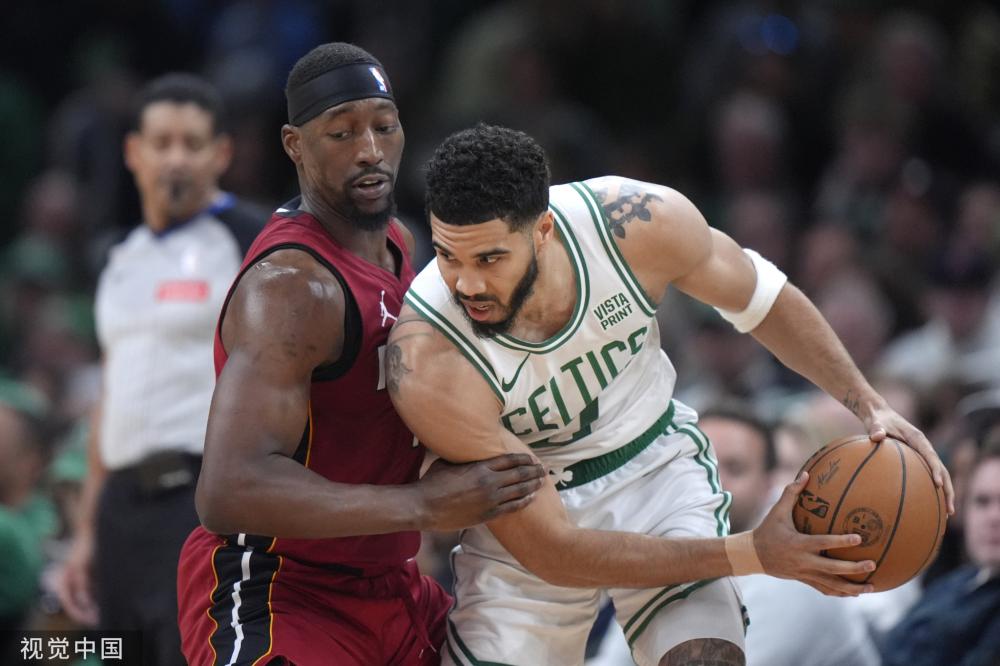 的双重荣耀 的双重荣耀