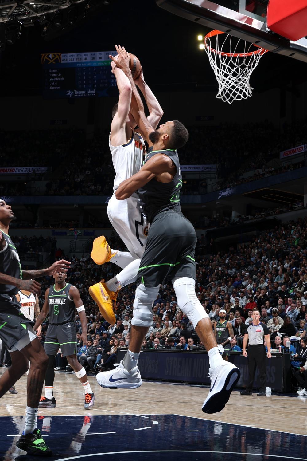 见证他的高 见证他的高