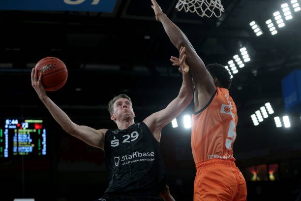 足球超级联 足球超级联